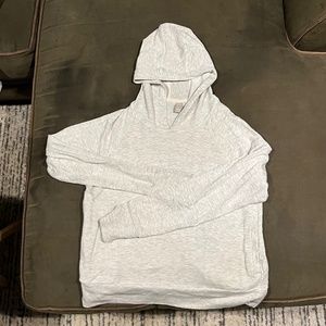 Athlete Girl Hoodie with side pockets